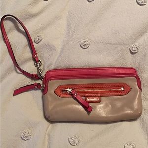 coach wristlet wallet